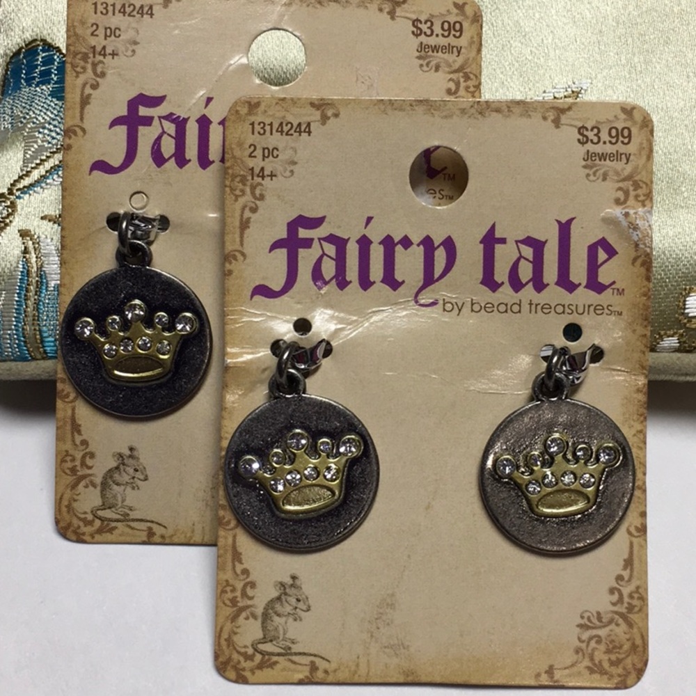 Diva Crown Charms for jewelry making